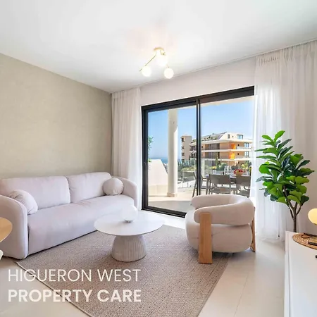 Brisas Del Higueron - Sea Views And Pool, Lomas,