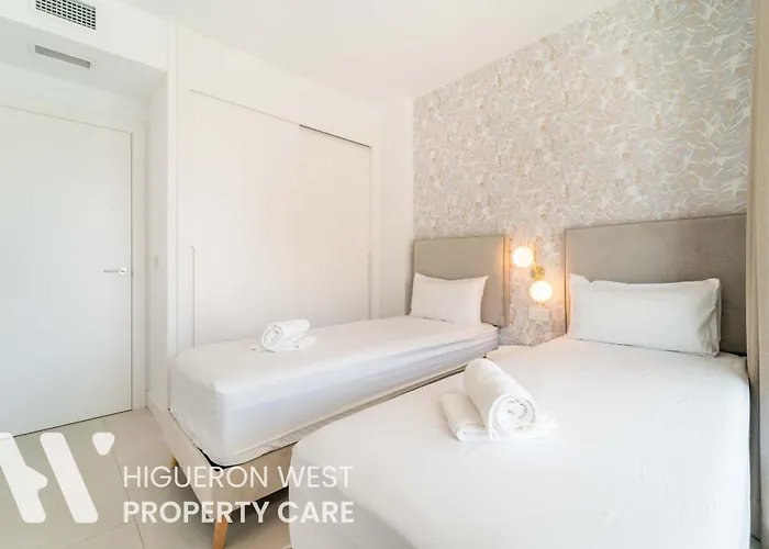 Lomas Collection - Brisas Del Higueron 公寓 丰希罗拉