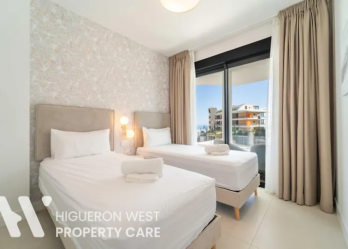 Lomas Collection - Brisas Del Higueron Apartment