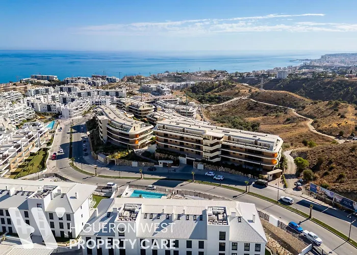 Lomas Collection - Brisas Del Higueron *