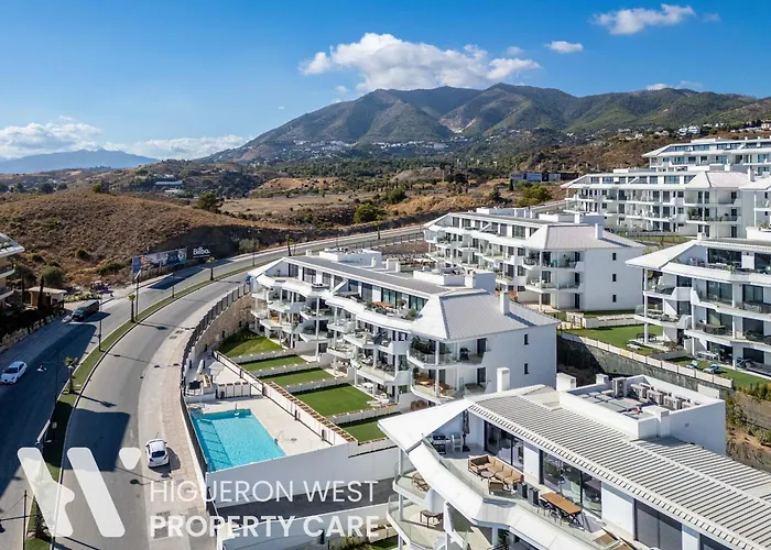 Lomas Collection - Brisas Del Higueron 公寓 *